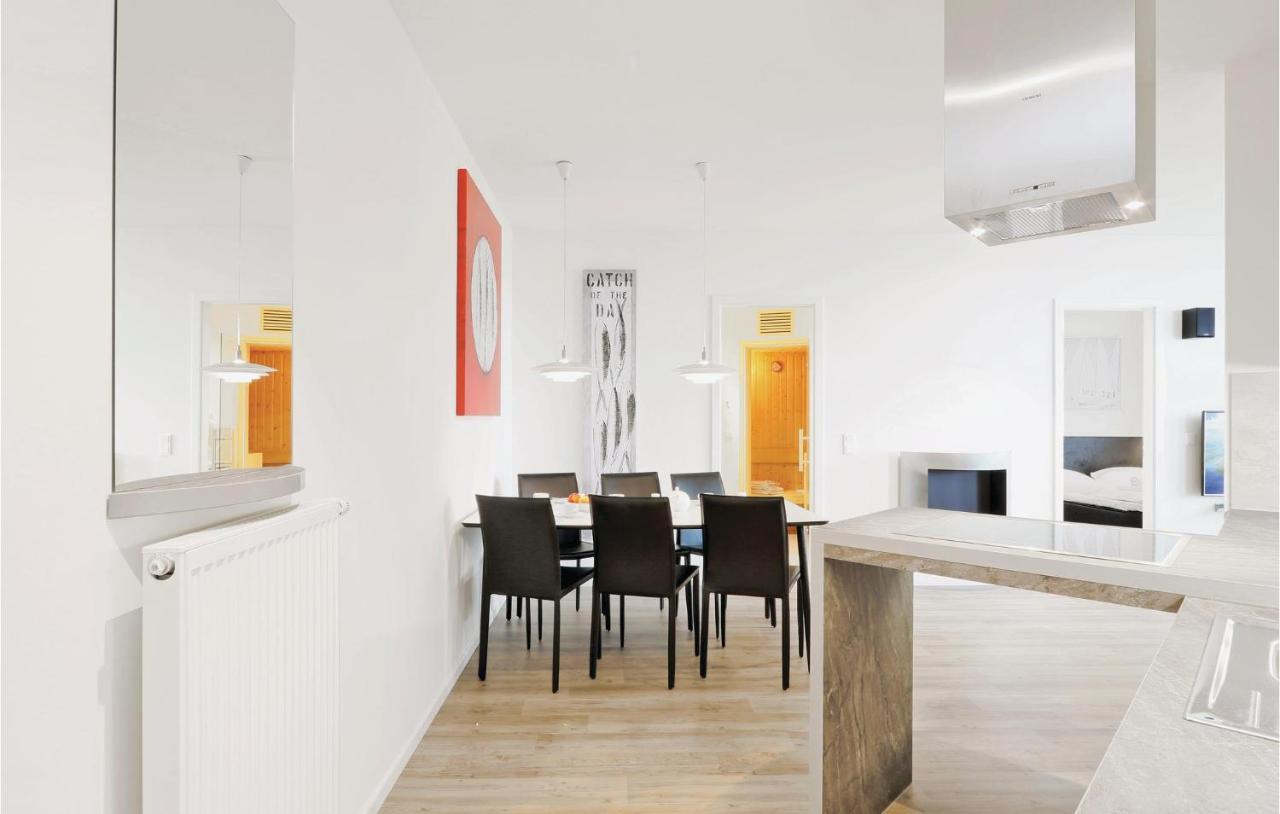 Awesome Apartment In Luebeck Travemuende With Sauna Bagian luar foto